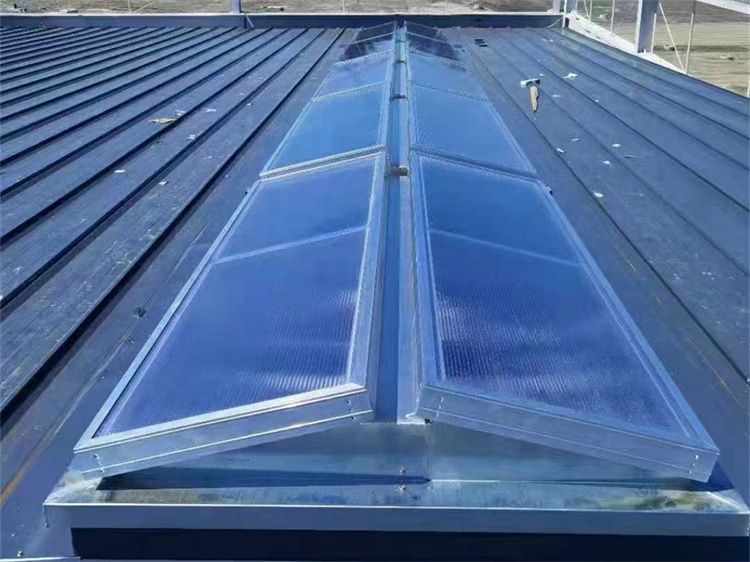 三角型電動(dòng)采光排煙天窗